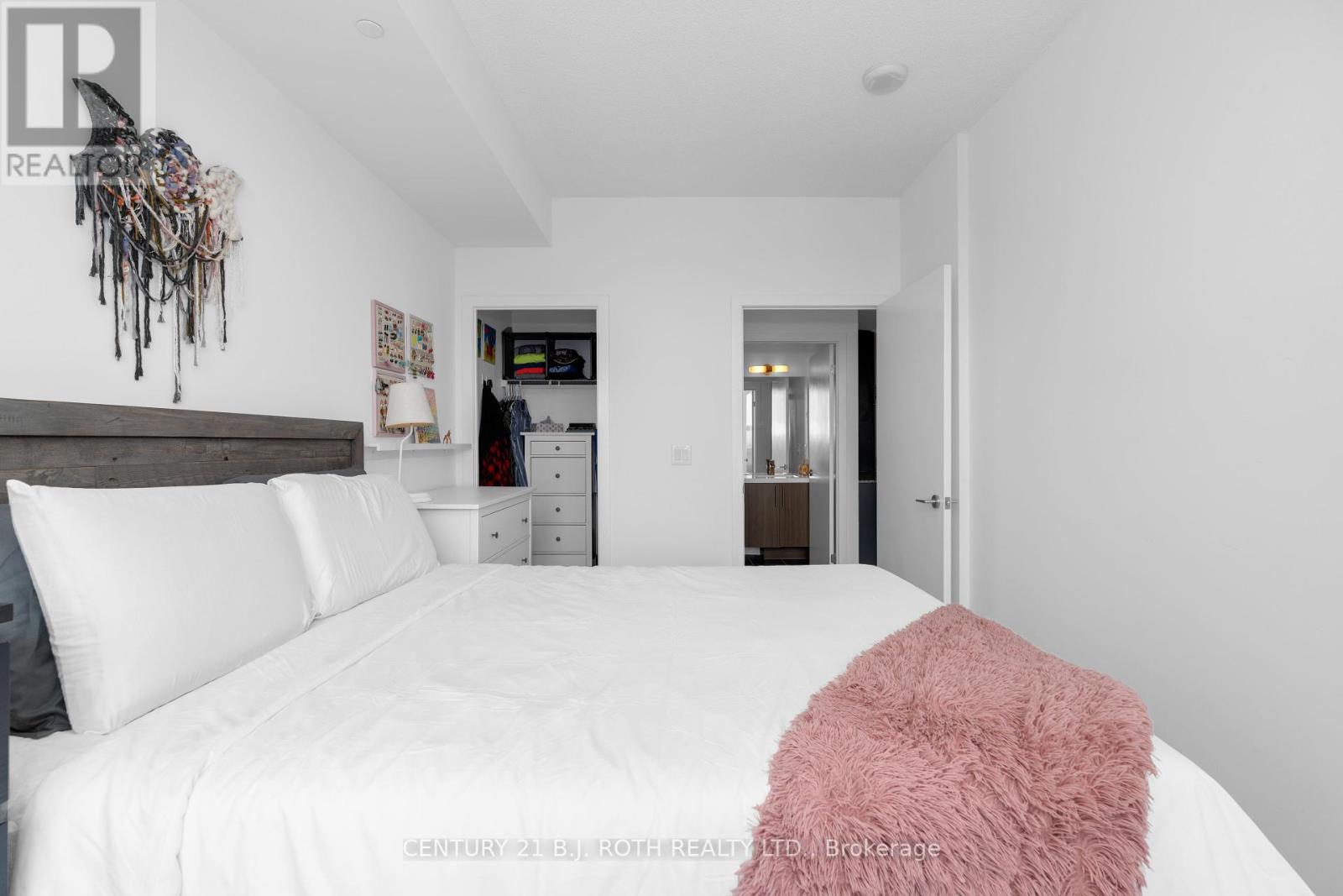 1507 - 85 Duke Street W, Kitchener, Ontario  N2H 0B7 - Photo 14 - X12292045