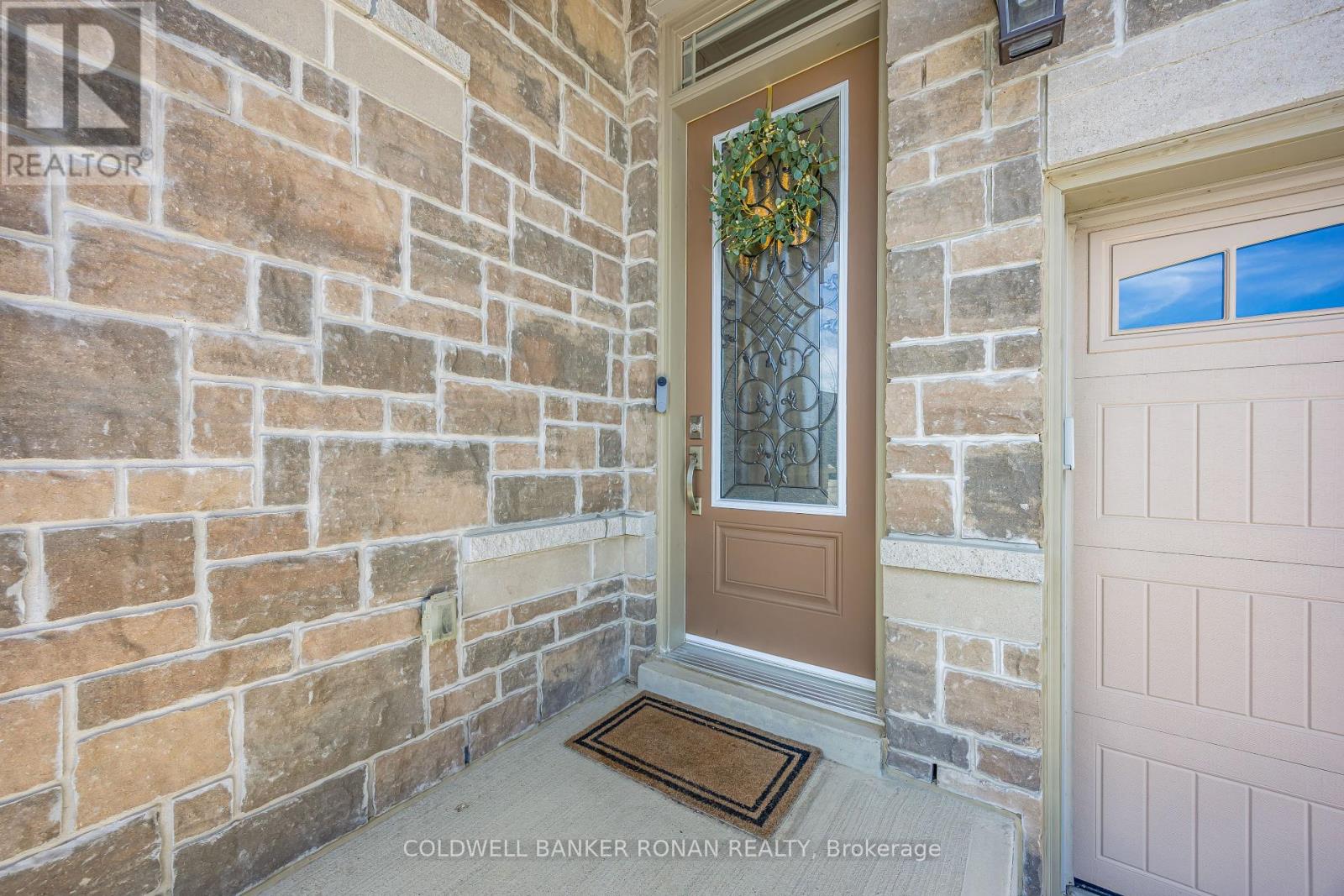 Property at 114 SUMMERHILL DRIVE image 3