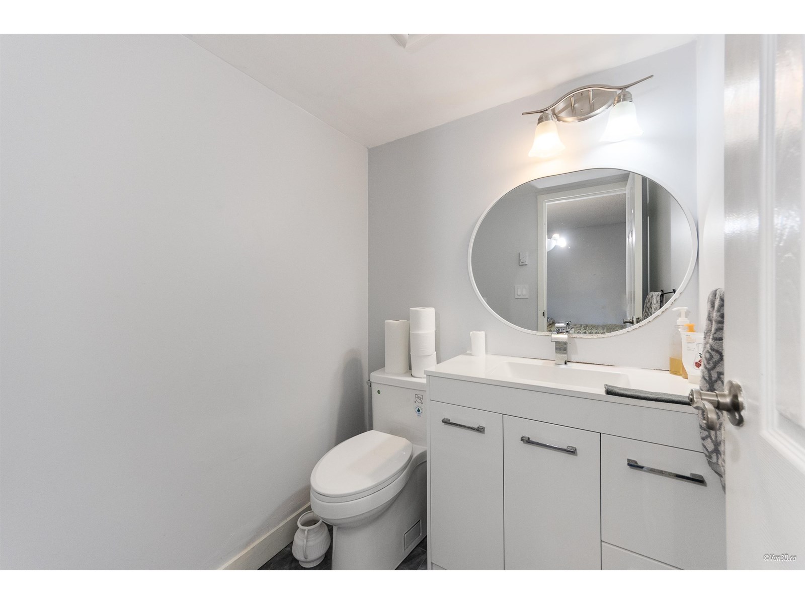 203 7131 133a Street, Surrey, British Columbia  V2W 8A1 - Photo 11 - R3027936