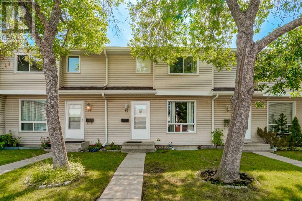 Property at 69, 1155 Falconridge Drive NE image 1