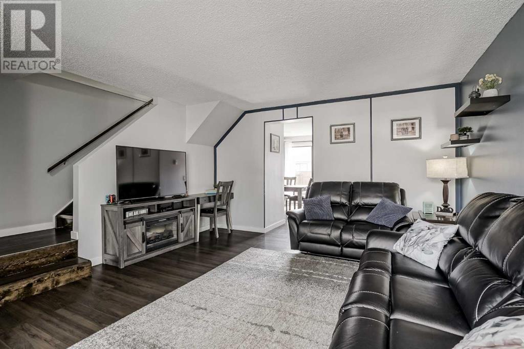 Property at 69, 1155 Falconridge Drive NE image 3