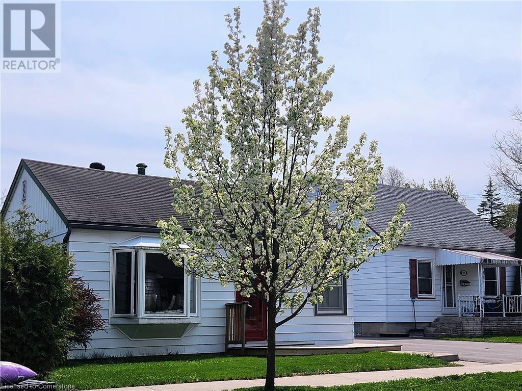Property at 779 NEW ROMAINE Street image 3