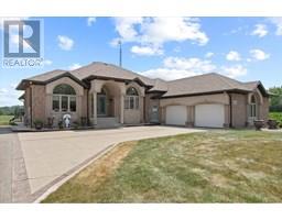 20 COUNTY RD 29, Kingsville, Ontario