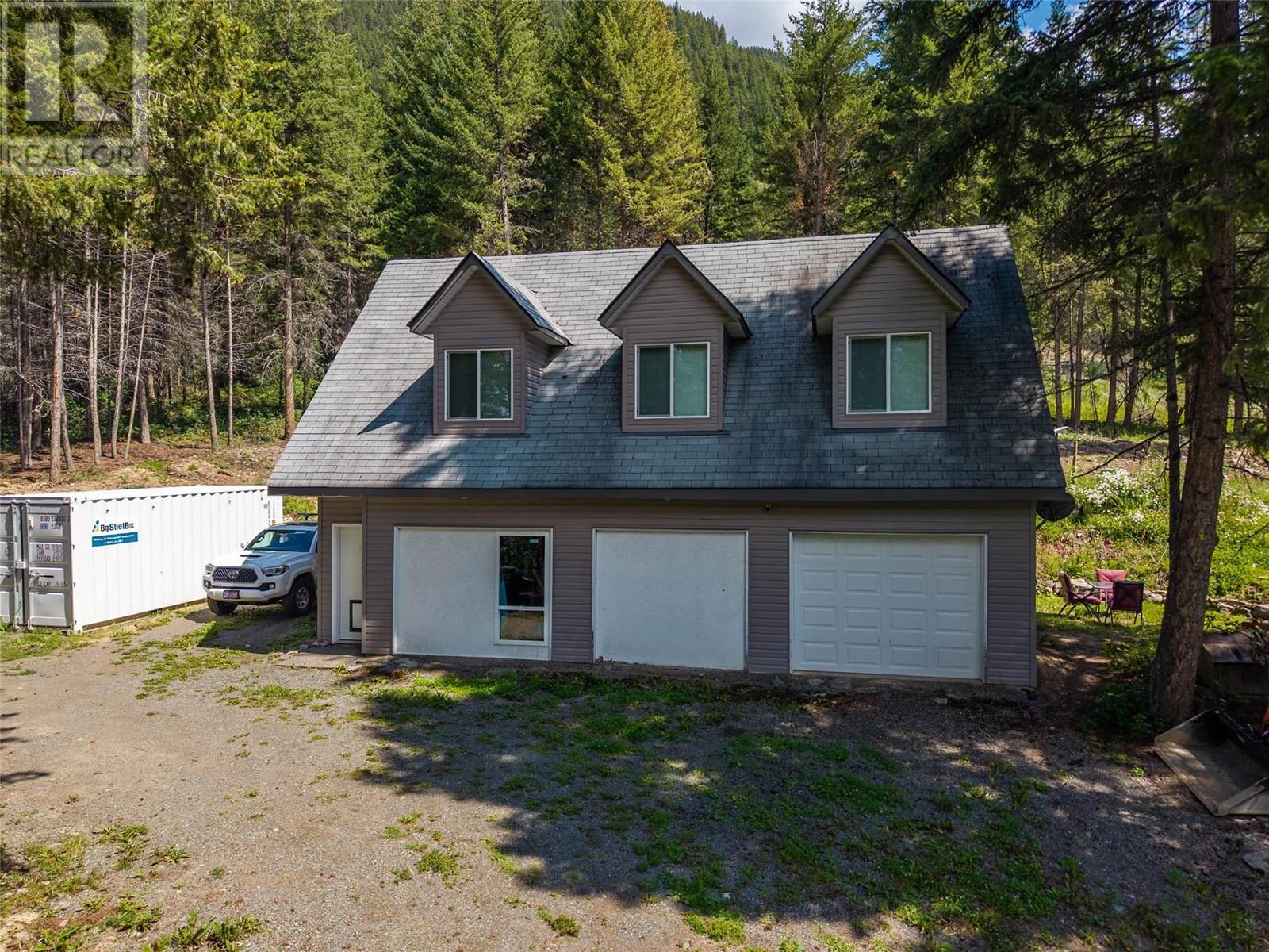 3744 GLENGROVE Road, barriere, British Columbia
