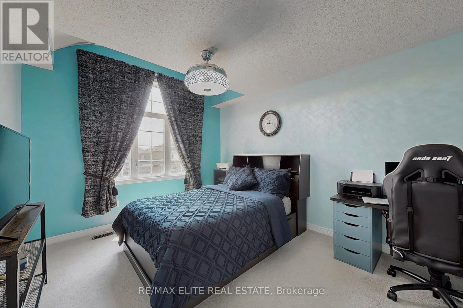 1226 Atkins Drive, Newmarket (Stonehaven-Wyndham), Ontario  L3X 0C8 - Photo 29 - N12292097
