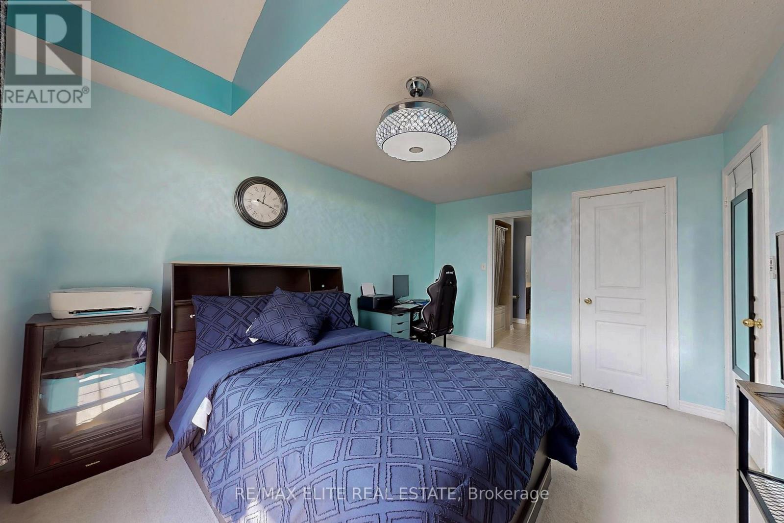 1226 Atkins Drive, Newmarket (Stonehaven-Wyndham), Ontario  L3X 0C8 - Photo 31 - N12292097