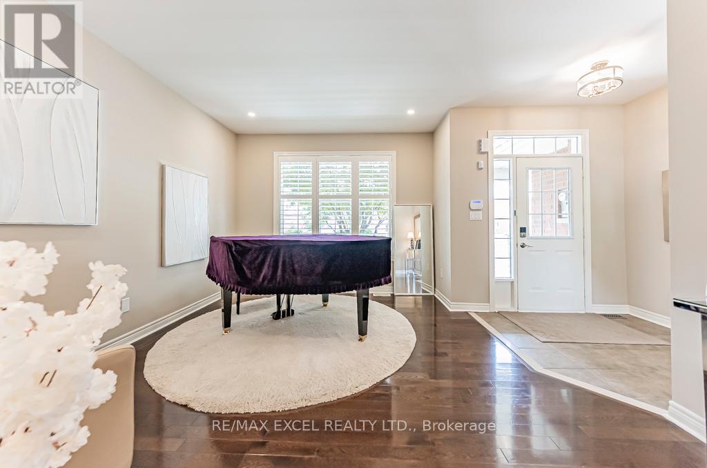 Property at 161 HAZELTON AVENUE image 3
