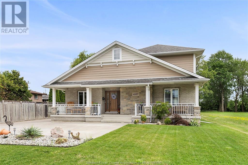 MLS# 25018171: 4887 GRAND BOULEVARD, Windsor, Canada