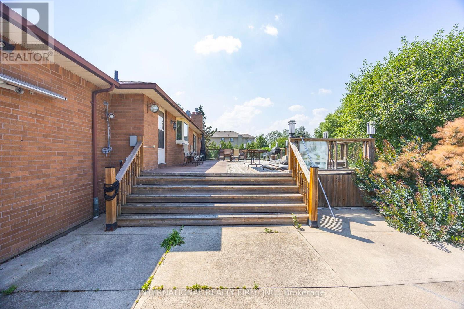 3 Grafton Crescent, Brampton, Ontario  L6T 3Z8 - Photo 40 - W12292114