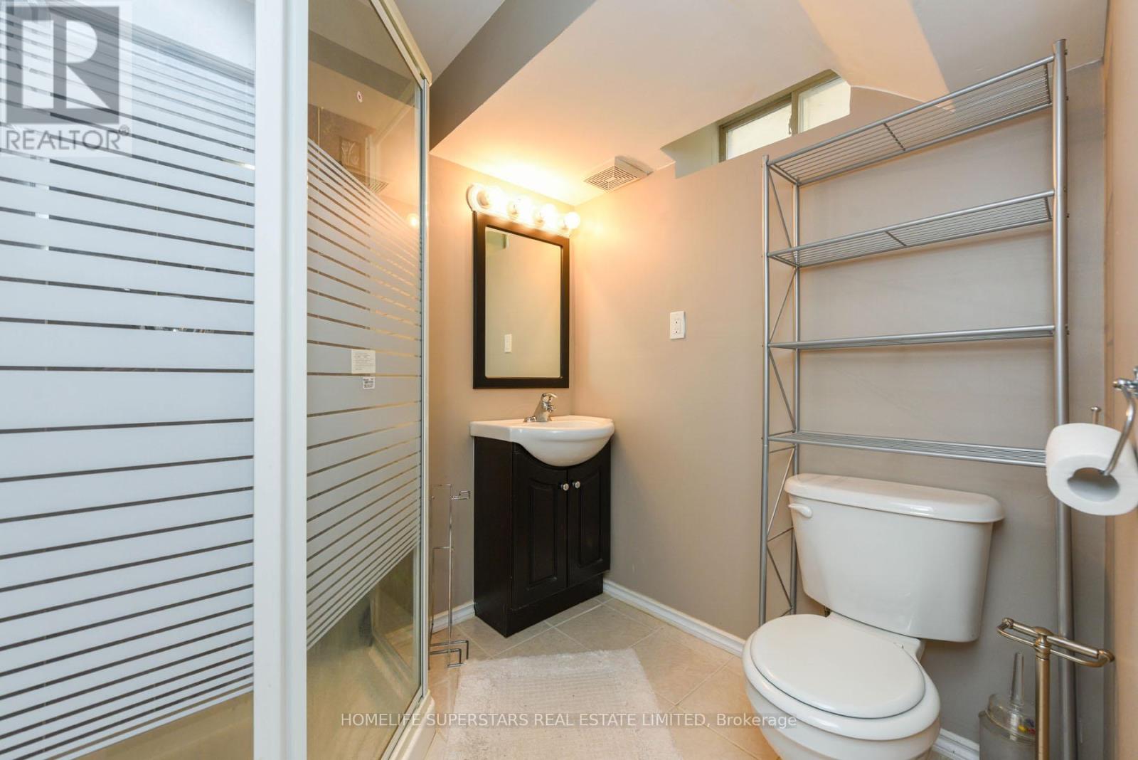 3856 Brinwood Gate, Mississauga, Ontario  L5M 7H2 - Photo 34 - W12292132