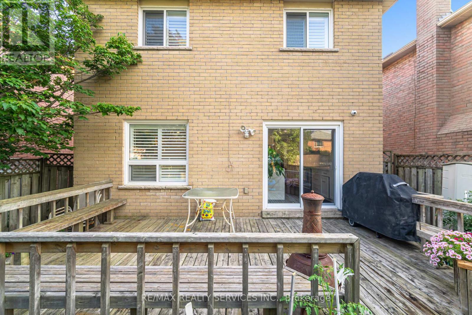 32 Niles Court, Brampton (Westgate), Ontario  L6S 5T5 - Photo 43 - W12292152