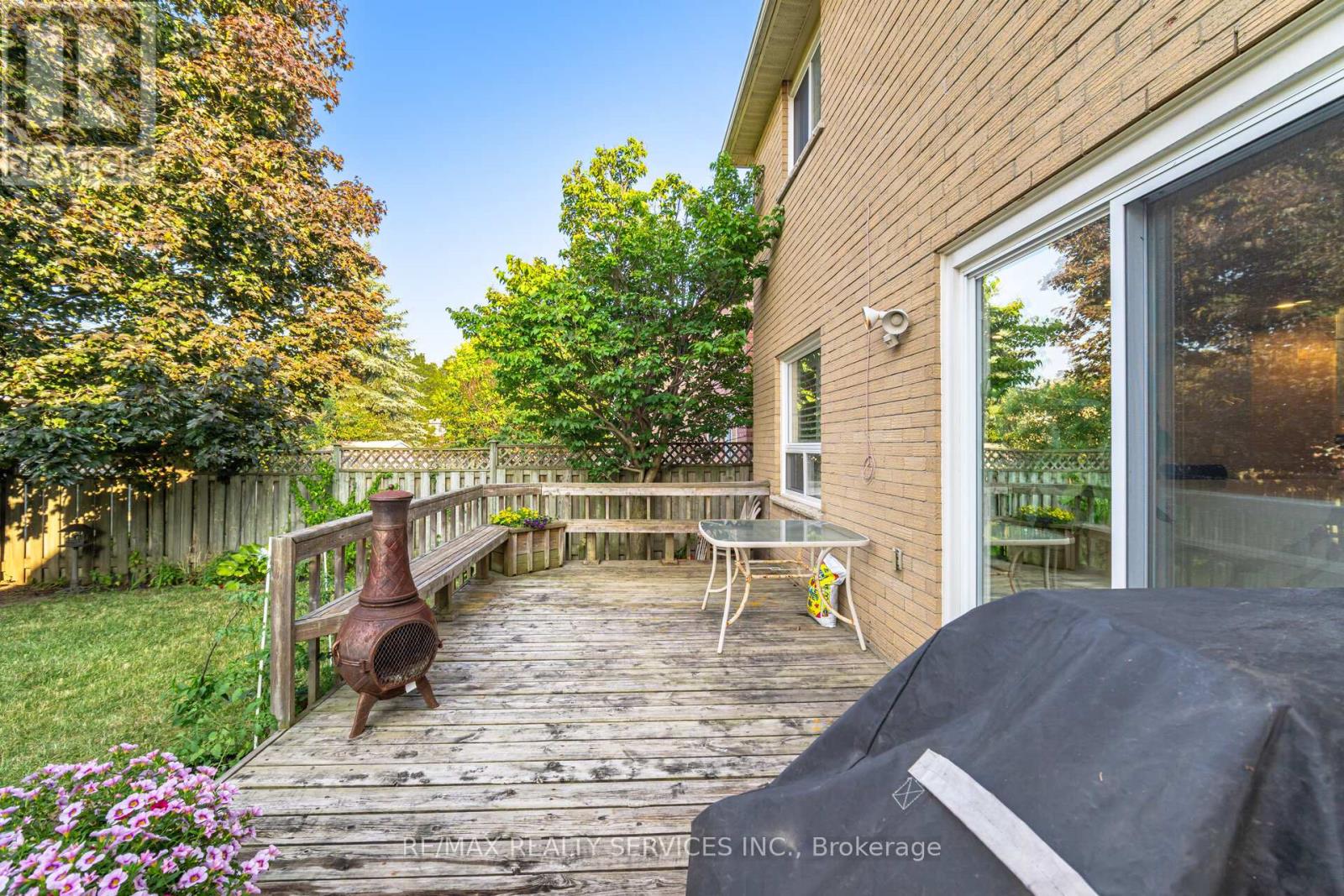 32 Niles Court, Brampton (Westgate), Ontario  L6S 5T5 - Photo 44 - W12292152