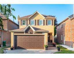 32 NILES COURT, Brampton, Ontario