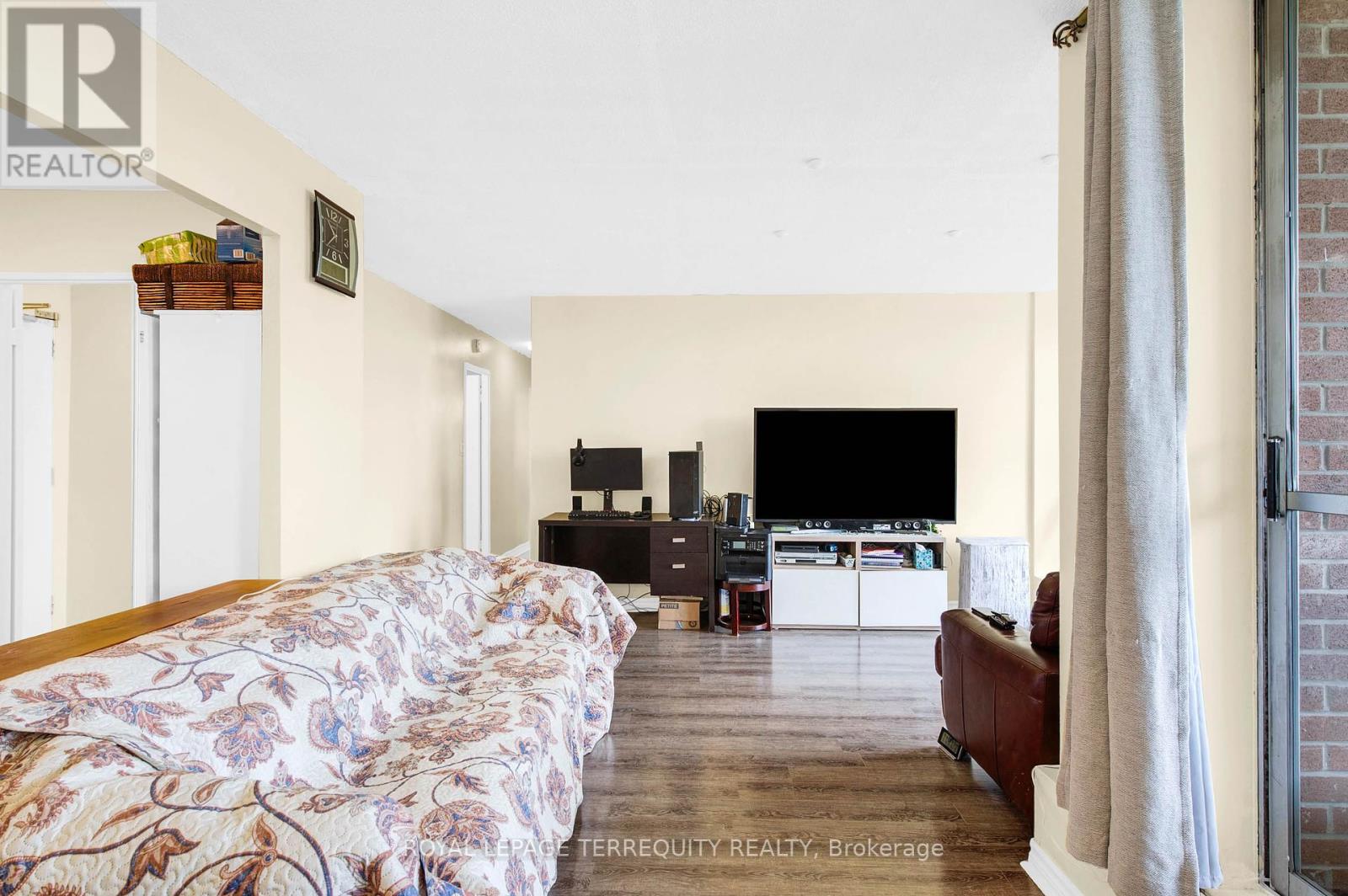 709 - 335 Driftwood Avenue, Toronto, Ontario  M3N 2P3 - Photo 14 - W12292163