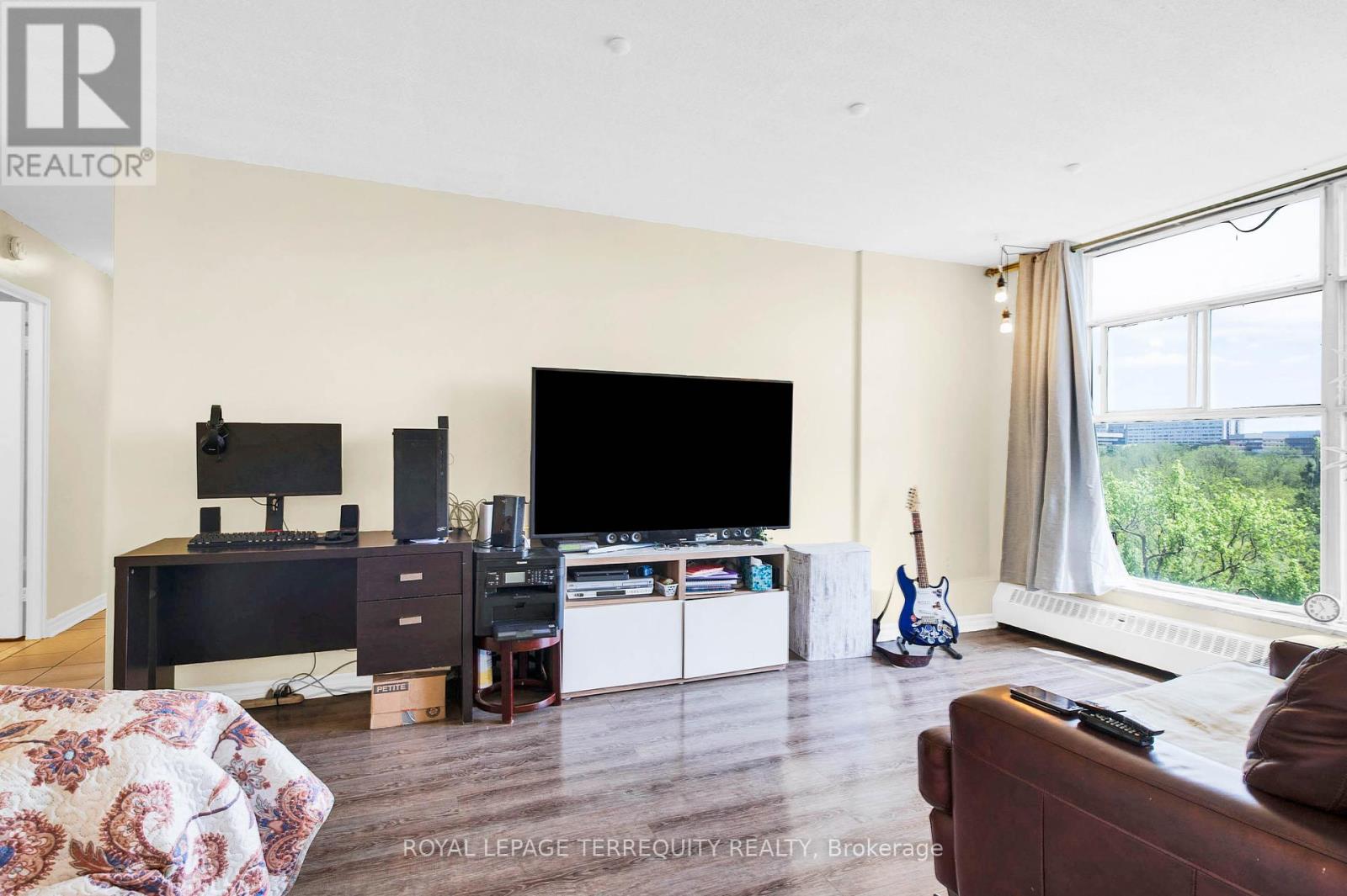 709 - 335 Driftwood Avenue, Toronto, Ontario  M3N 2P3 - Photo 15 - W12292163