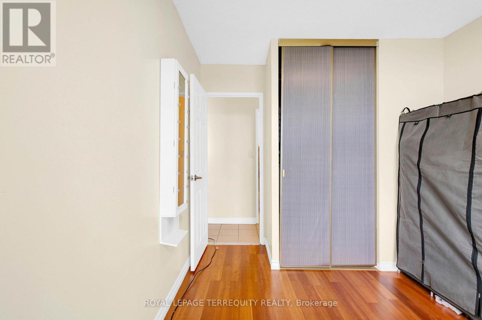 709 - 335 Driftwood Avenue, Toronto, Ontario  M3N 2P3 - Photo 21 - W12292163