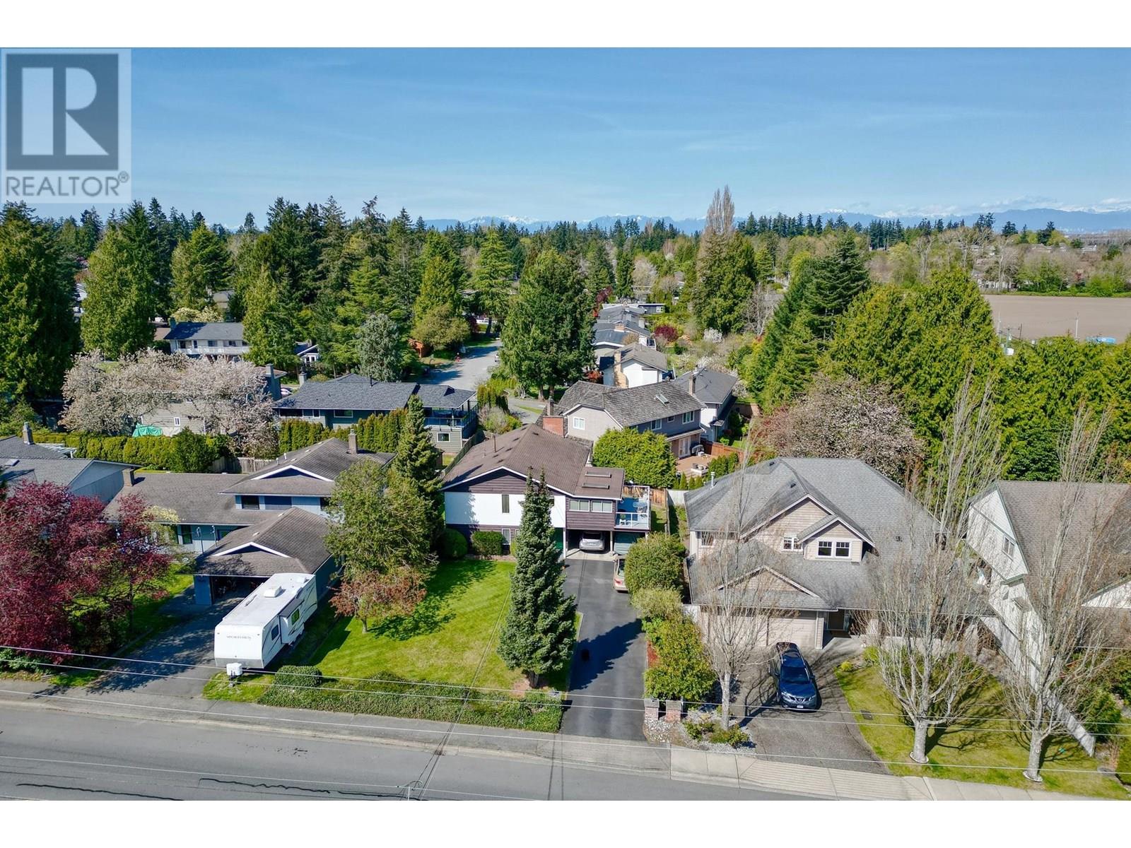 Property at 5551 4 AVENUE image 3