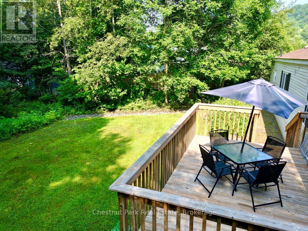 40 - 21 Mount Vernon Trail W, Huntsville, Ontario  P1H 1E3 - Photo 21 - X12292351