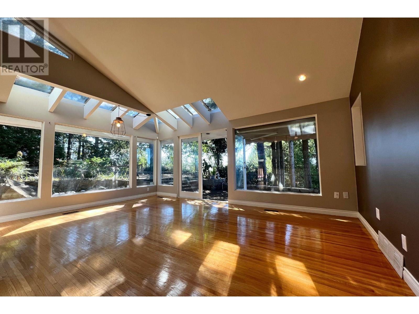 4408 Woodpark Road, West Vancouver, British Columbia  V7S 2W4 - Photo 3 - R3026373