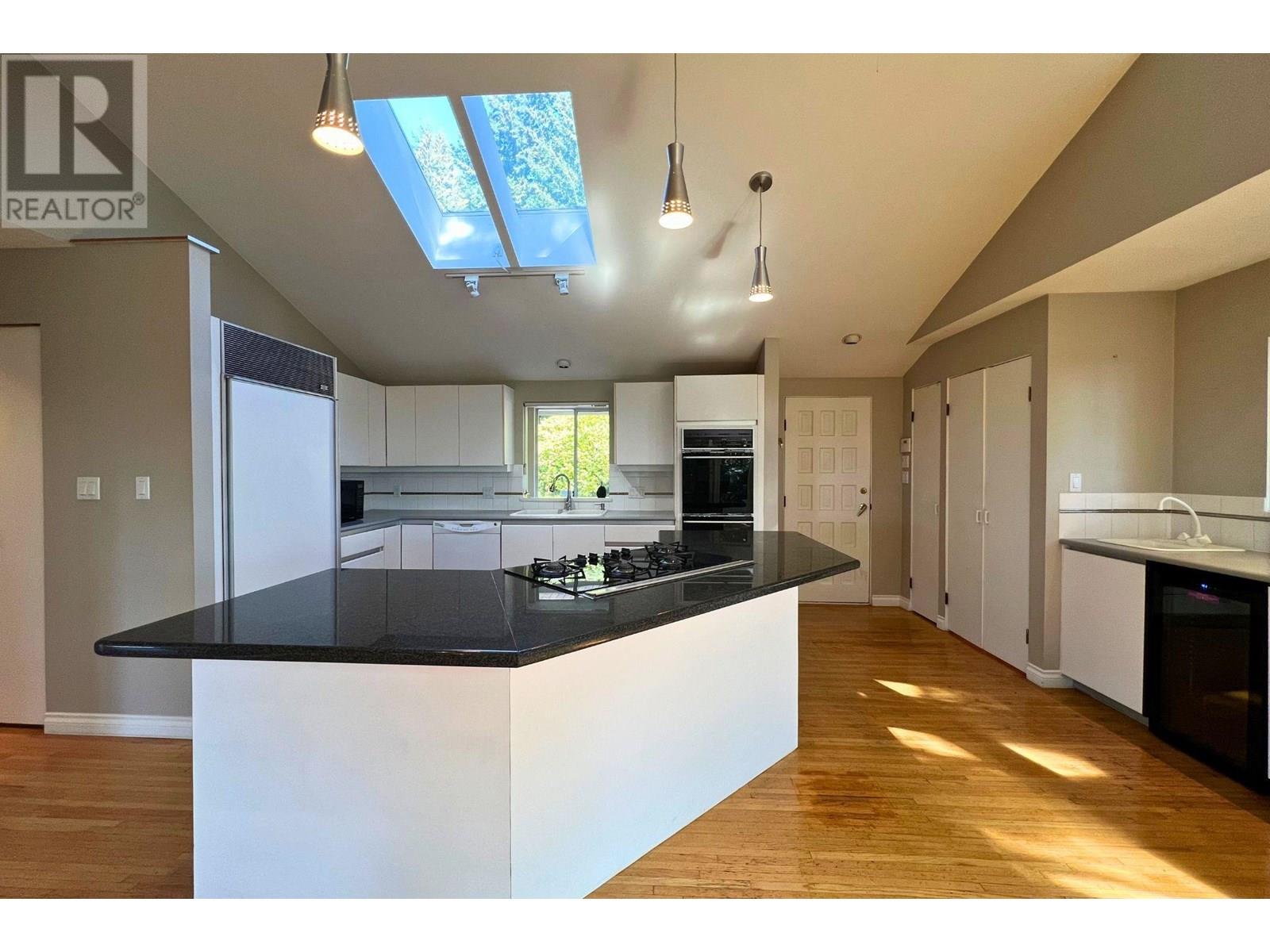 4408 Woodpark Road, West Vancouver, British Columbia  V7S 2W4 - Photo 5 - R3026373