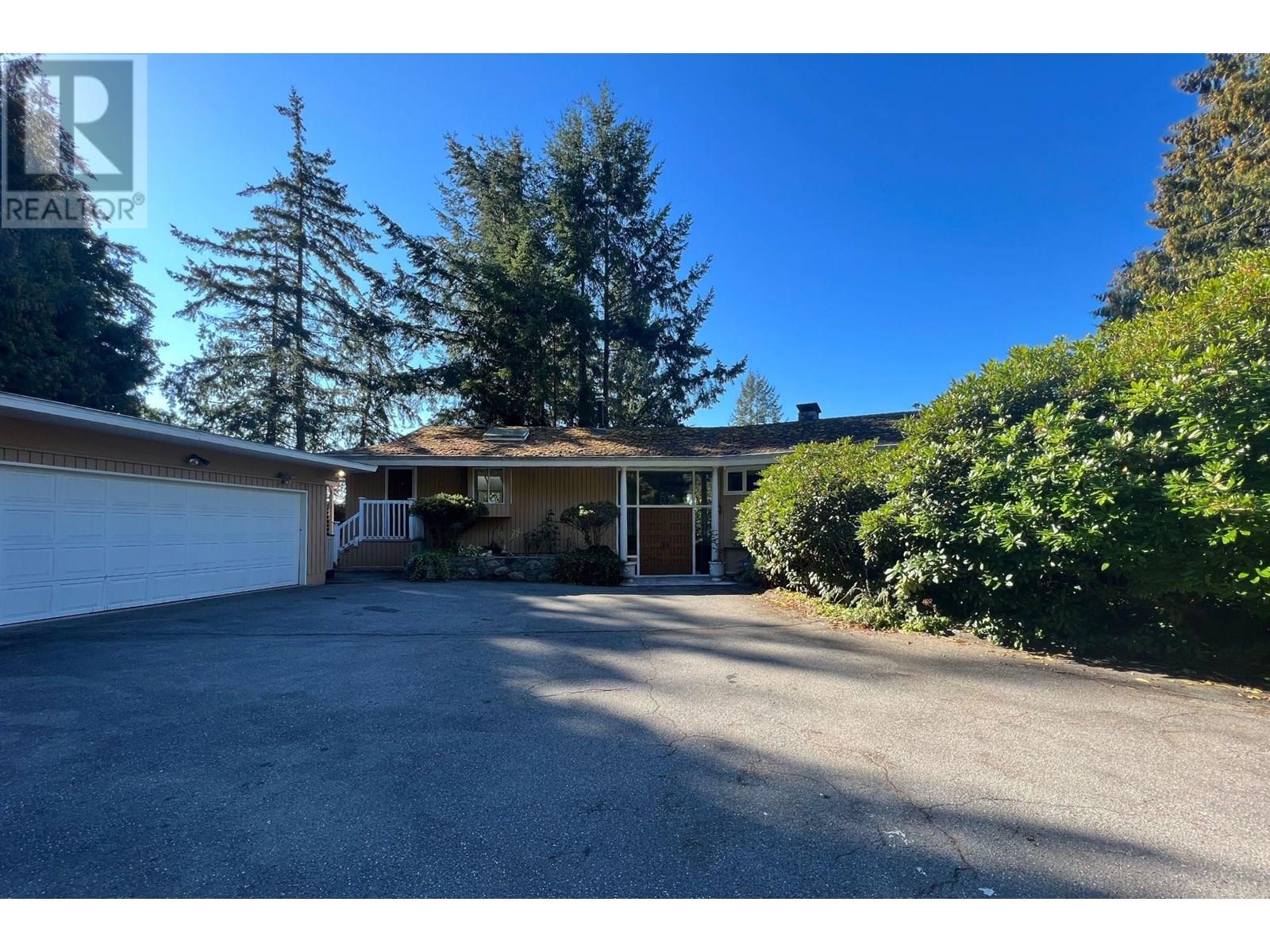 4408 WOODPARK ROAD, West Vancouver, British Columbia
