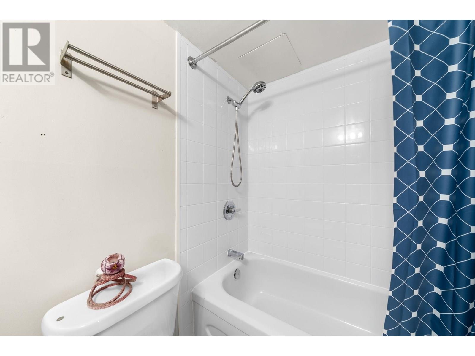 1906 145 St. Georges Avenue, North Vancouver, British Columbia  V7L 3G8 - Photo 14 - R3028071