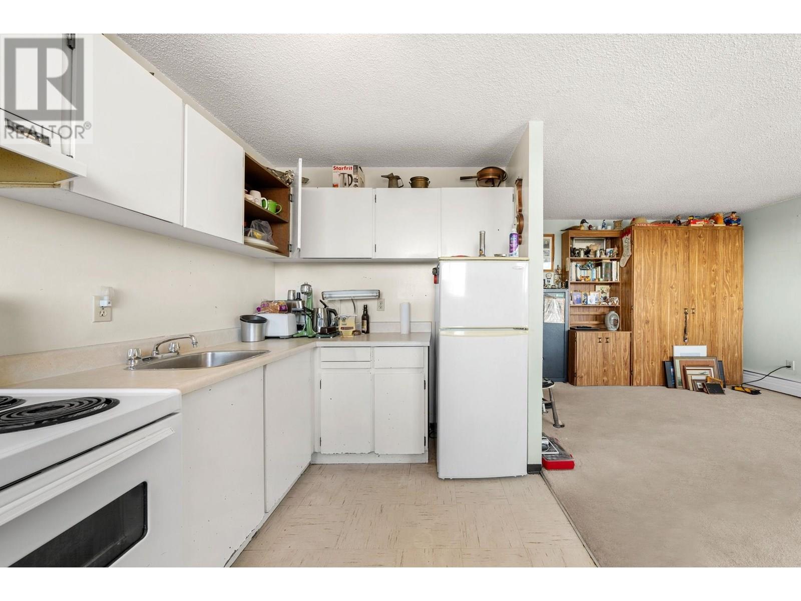 1906 145 St. Georges Avenue, North Vancouver, British Columbia  V7L 3G8 - Photo 12 - R3028071