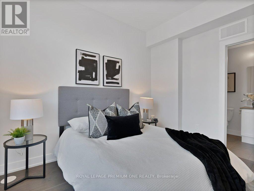 225 - 9560 Islington Avenue, Vaughan, Ontario  L4L 1A7 - Photo 10 - N12292249