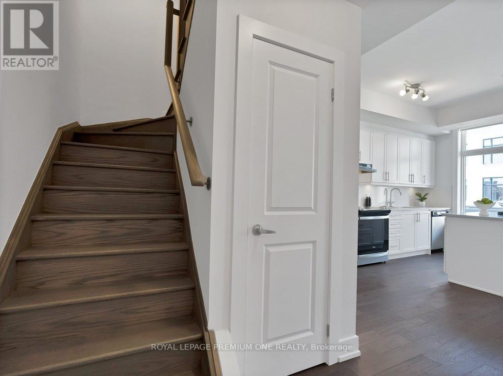 225 - 9560 Islington Avenue, Vaughan, Ontario  L4L 1A7 - Photo 9 - N12292249