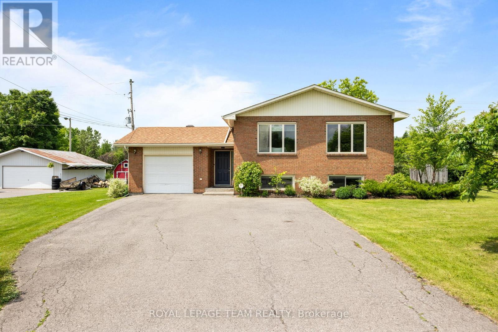 Property at 2150 8TH LINE ROAD image 1