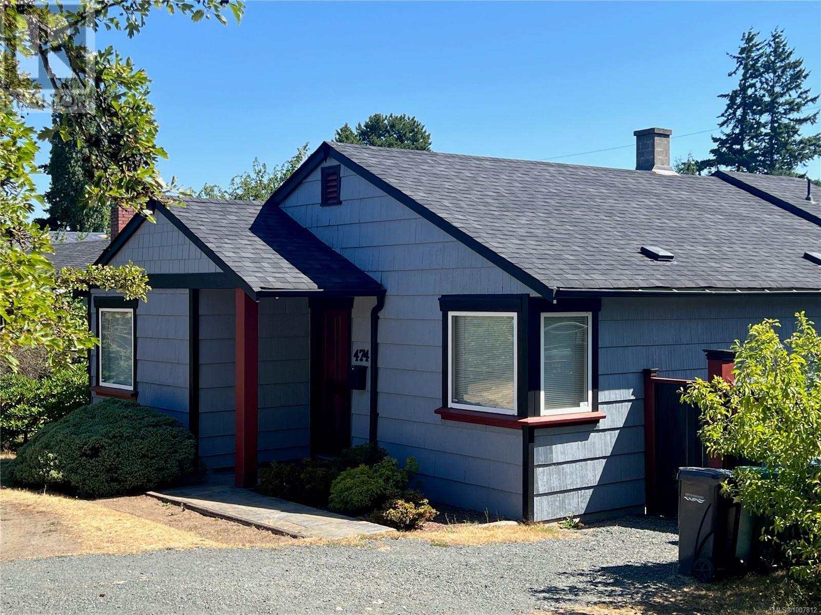 Property at 474 Wakesiah Ave image 1