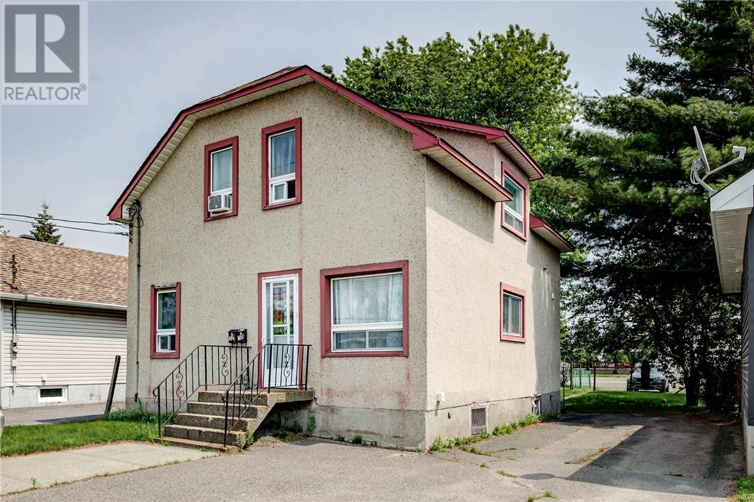 738-740 MARTINDALE Road, sudbury, Ontario