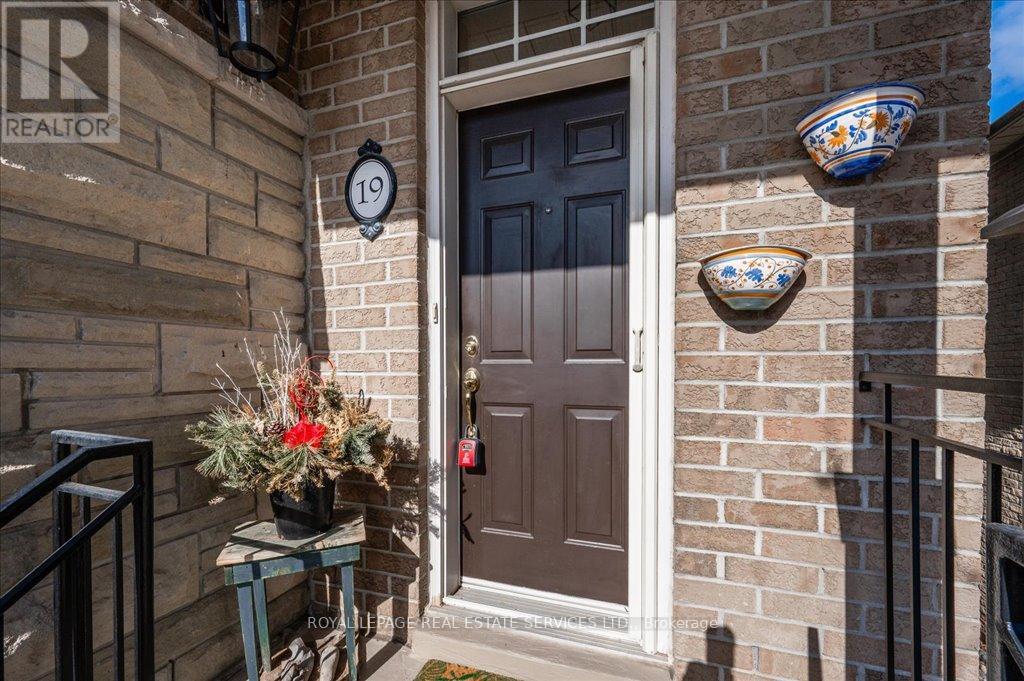 Property at 19 - 1267 DORVAL DRIVE image 5