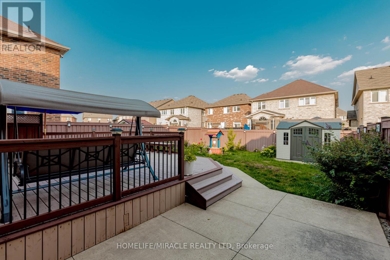 27 Fossil Street, Brampton (Bram East), Ontario  L6P 3G7 - Photo 42 - W12292069