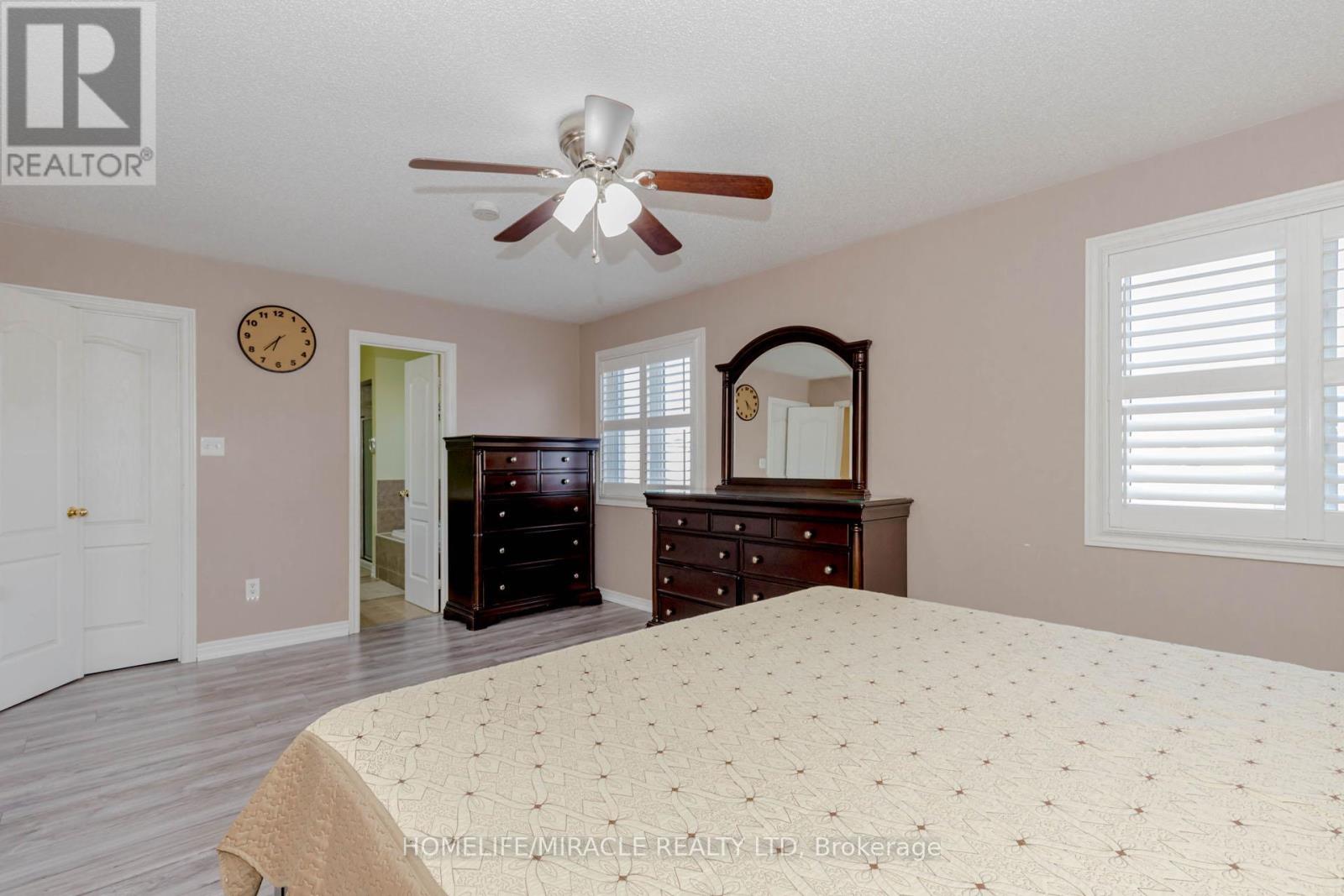 27 Fossil Street, Brampton (Bram East), Ontario  L6P 3G7 - Photo 29 - W12292069
