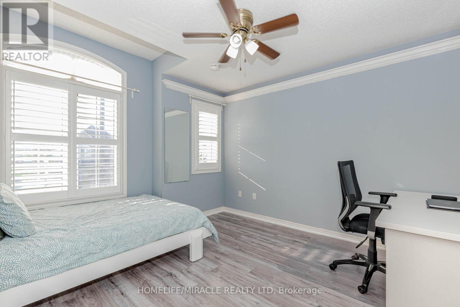 27 Fossil Street, Brampton (Bram East), Ontario  L6P 3G7 - Photo 40 - W12292069