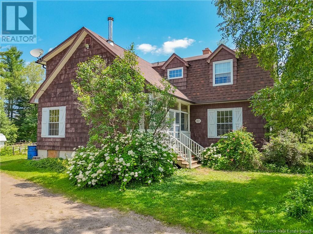 367 Route 105, Maugerville, New Brunswick  E3A 8N6 - Photo 1 - NB123157