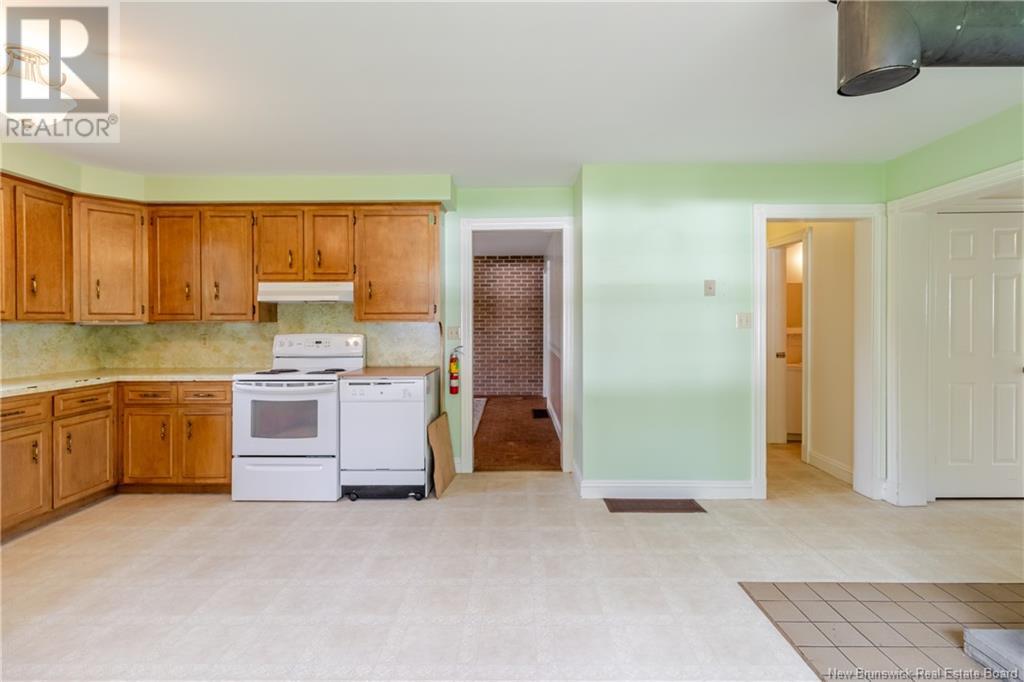 367 Route 105, Maugerville, New Brunswick  E3A 8N6 - Photo 9 - NB123157