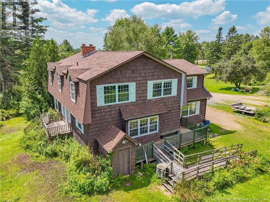 367 Route 105, Maugerville, New Brunswick  E3A 8N6 - Photo 4 - NB123157