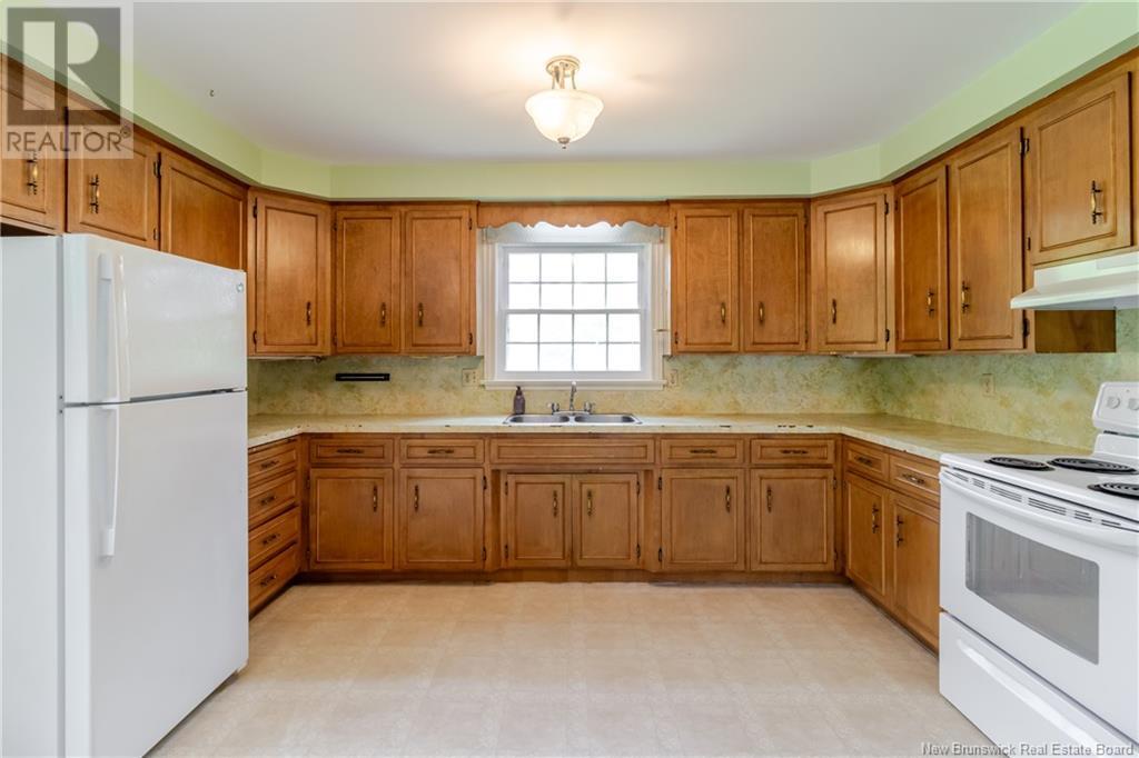 367 Route 105, Maugerville, New Brunswick  E3A 8N6 - Photo 8 - NB123157