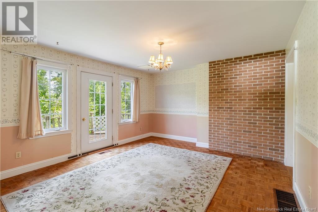 367 Route 105, Maugerville, New Brunswick  E3A 8N6 - Photo 15 - NB123157