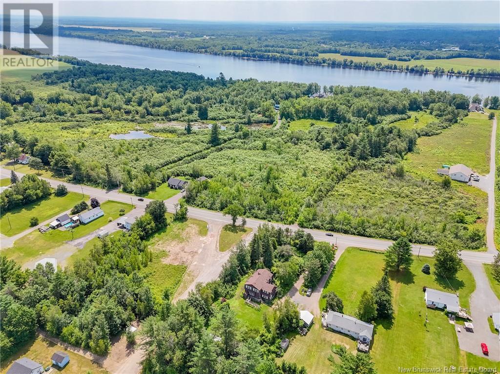 367 Route 105, Maugerville, New Brunswick  E3A 8N6 - Photo 46 - NB123157