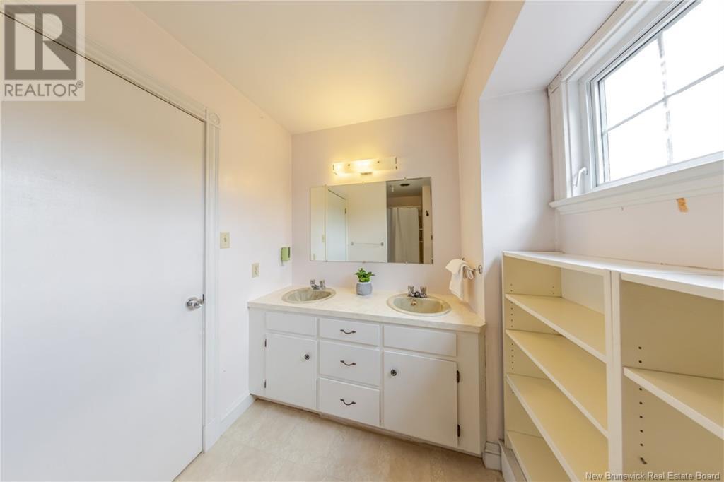 367 Route 105, Maugerville, New Brunswick  E3A 8N6 - Photo 33 - NB123157