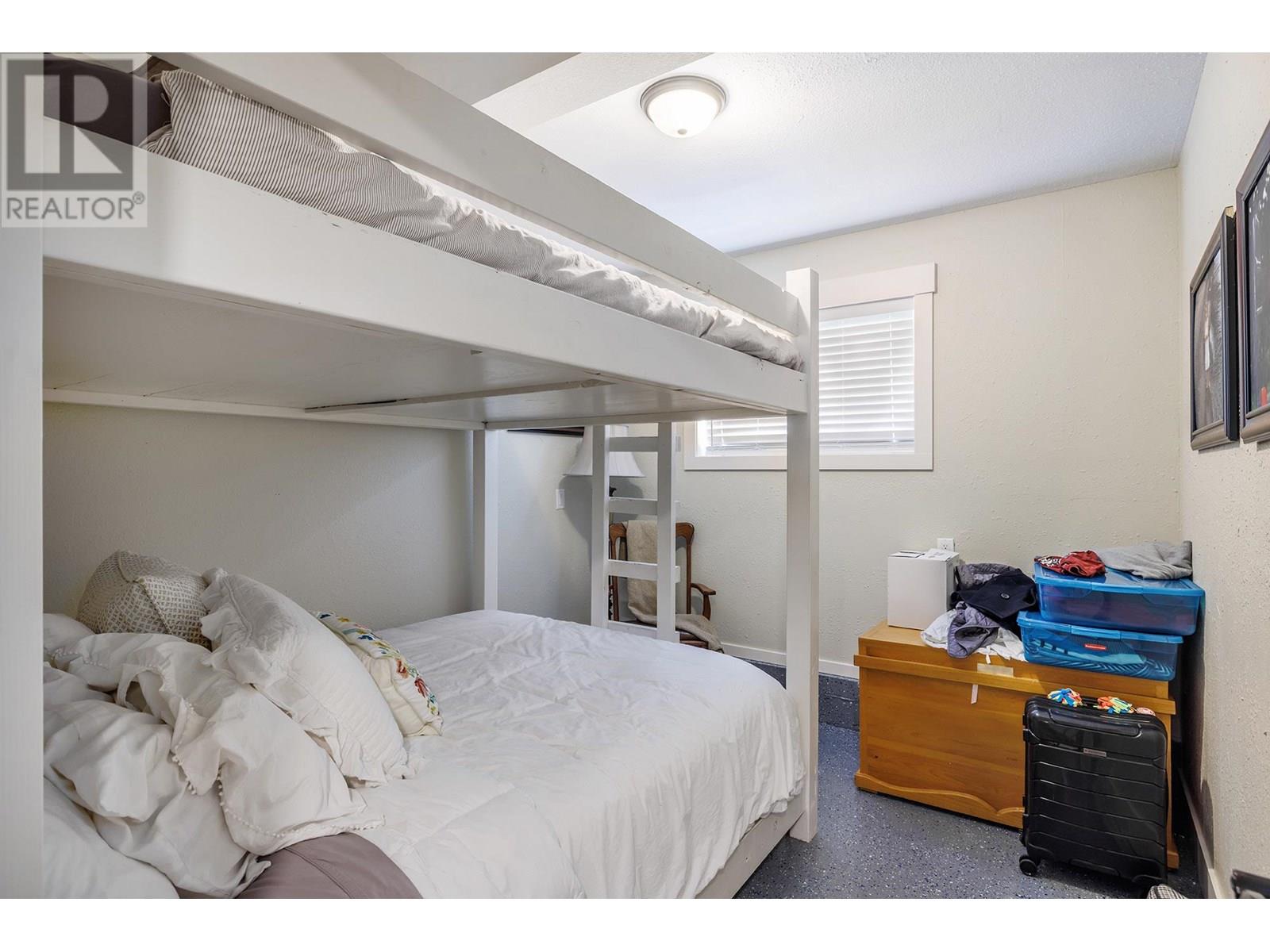 6746 Marbella Loop, Kelowna, British Columbia  V1Z 3R8 - Photo 23 - 10356292