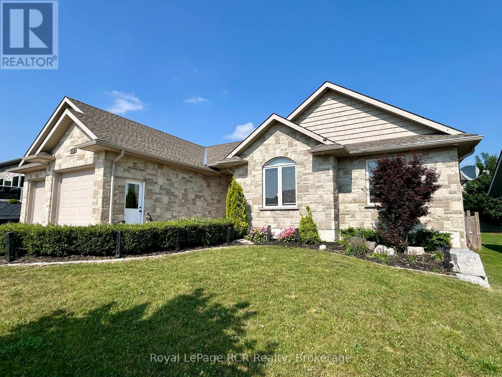 Secondary picture of 332 WESTWOOD DRIVE