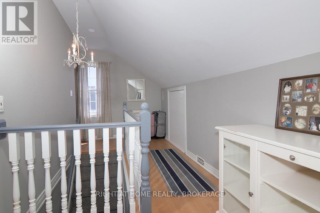 368 Queenston Street, St. Catharines, Ontario  L2P 2X9 - Photo 37 - X12288329