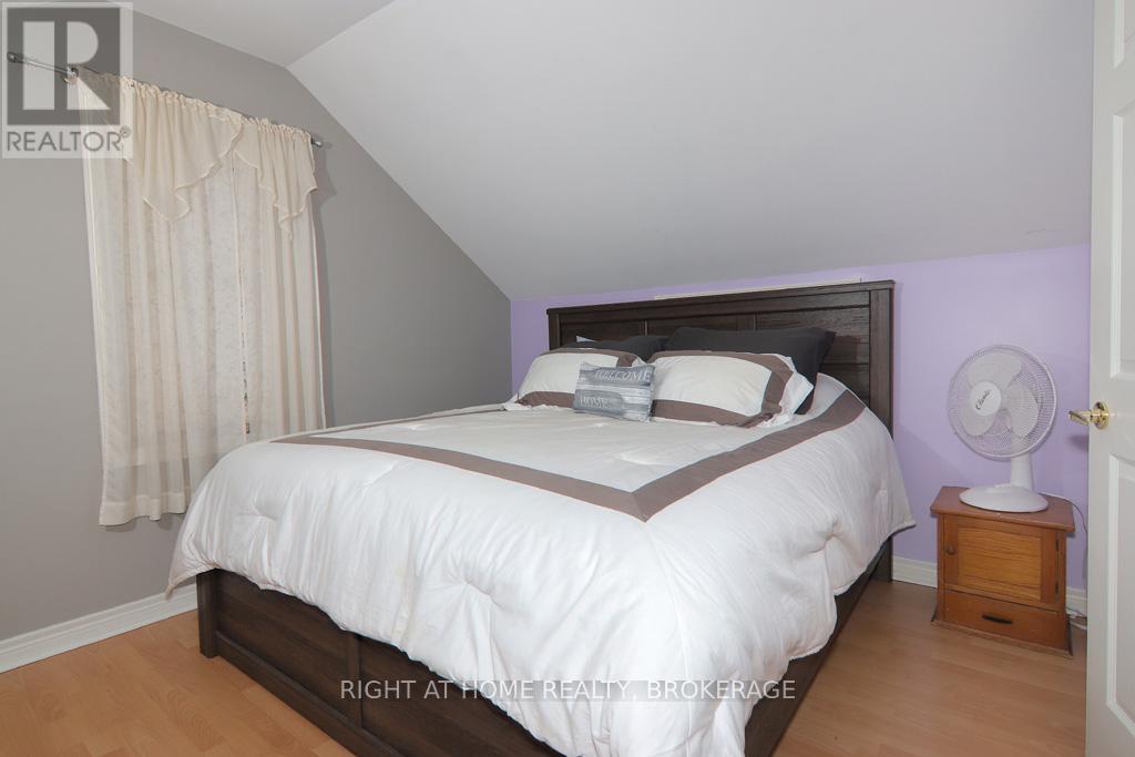 368 Queenston Street, St. Catharines, Ontario  L2P 2X9 - Photo 39 - X12288329