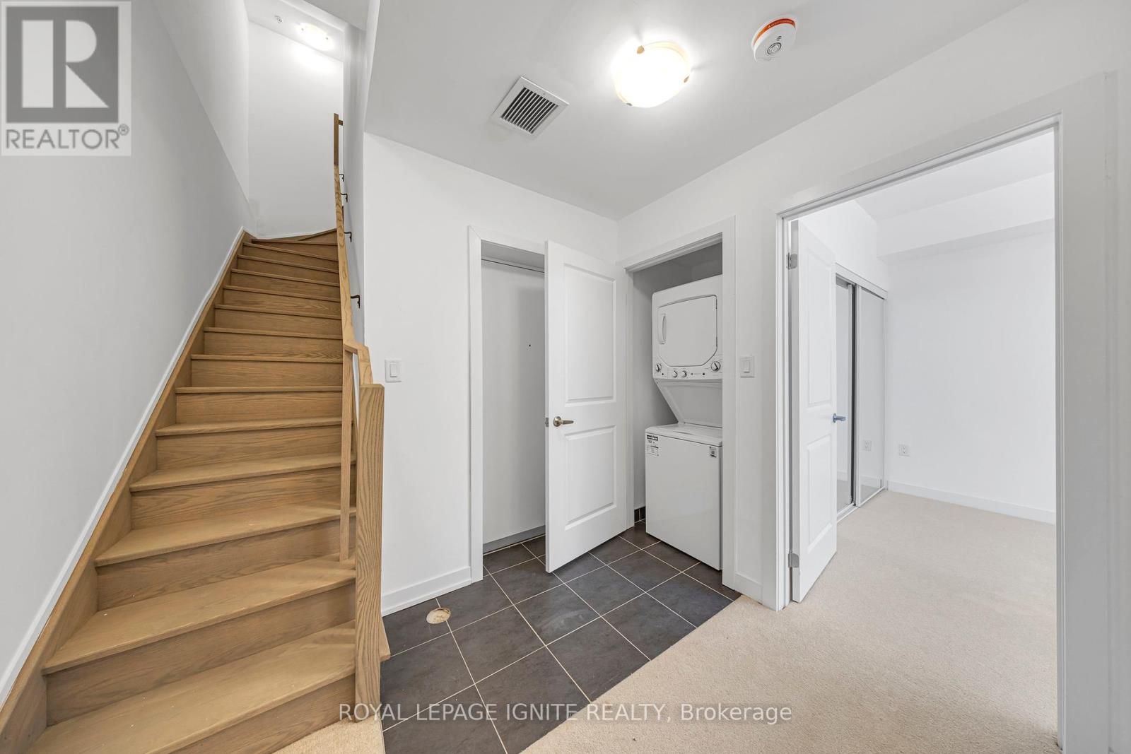 4 - 184 Angus Drive, Ajax (Central), Ontario  L1S 0G5 - Photo 34 - E12292408