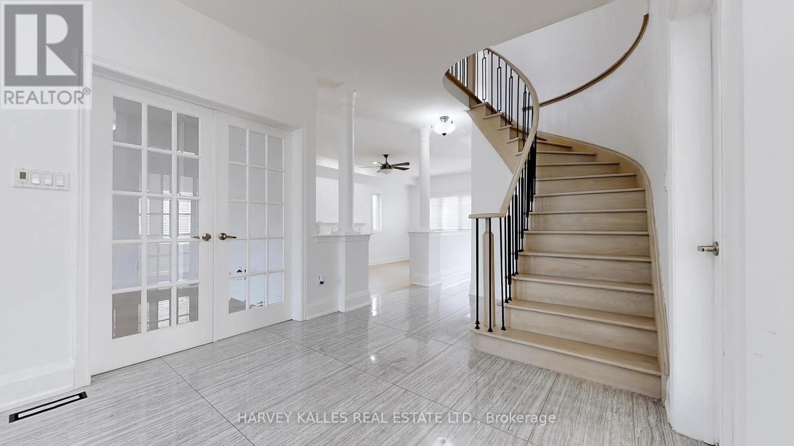 13 Oakside Court, Barrie, Ontario  L4N 5V5 - Photo 28 - S12292293