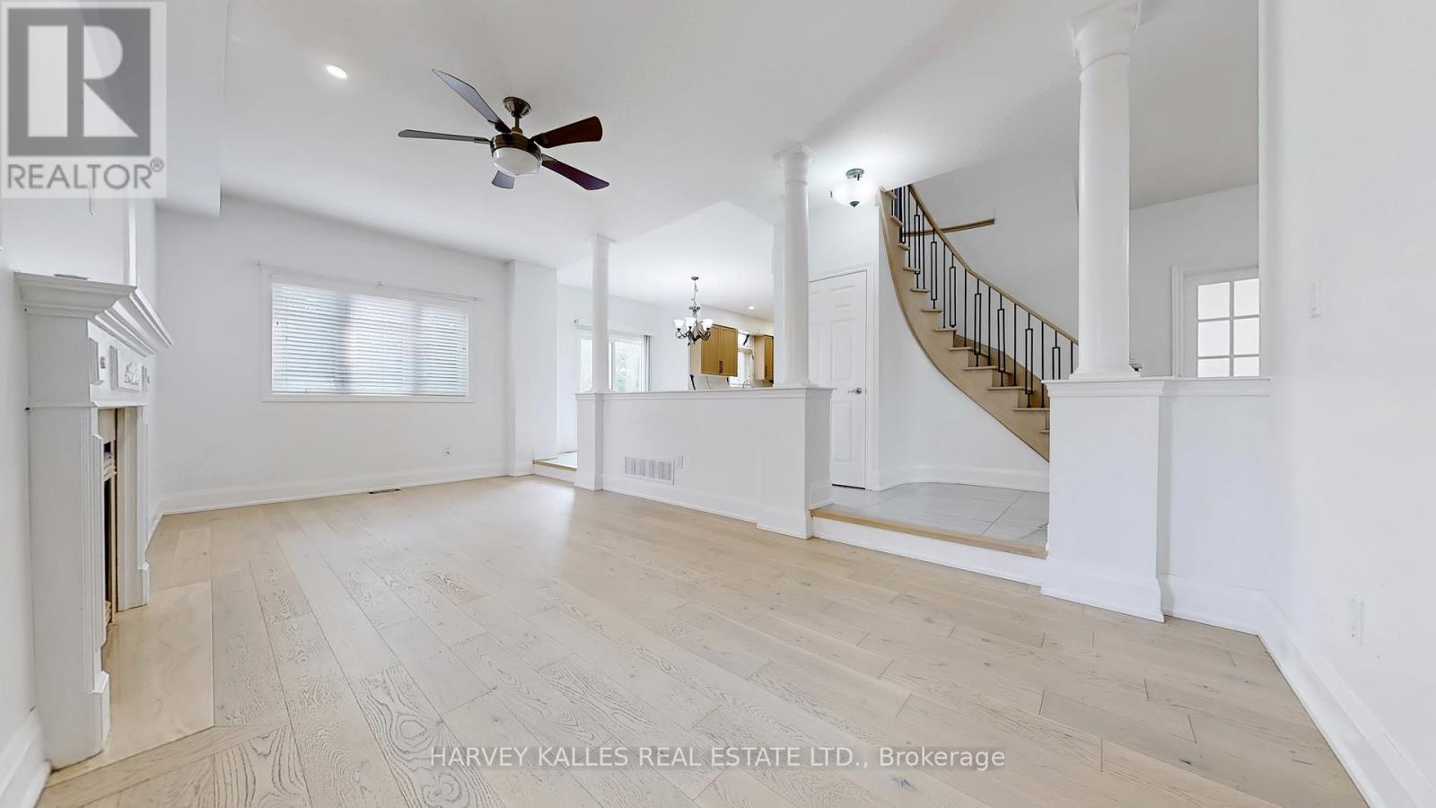 Property at 13 OAKSIDE COURT image 4